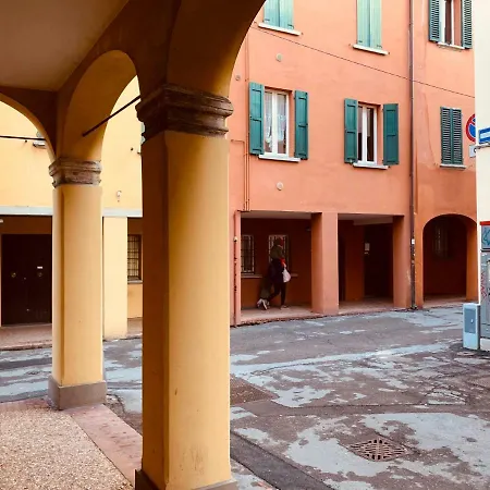 Whouse Mirasole