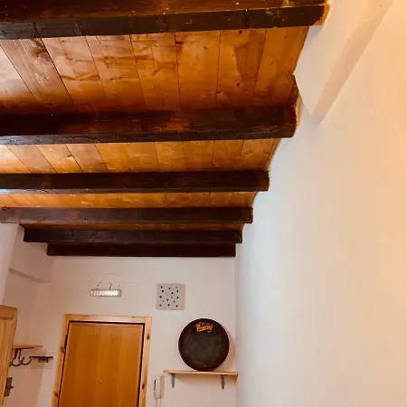 Whouse Mirasole Apartment