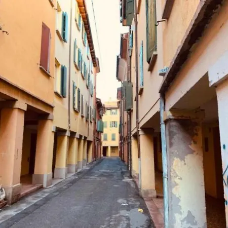 Whouse Mirasole Apartment