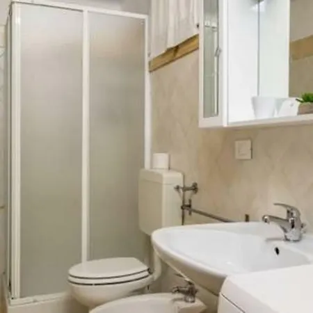 Whouse Mirasole Apartment